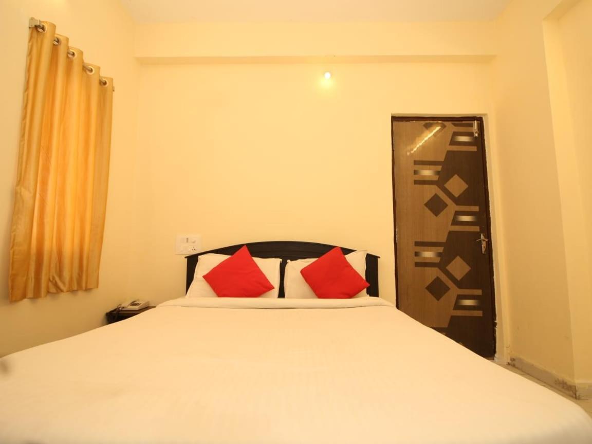 Pearl Suites, Tirupati Buitenkant foto