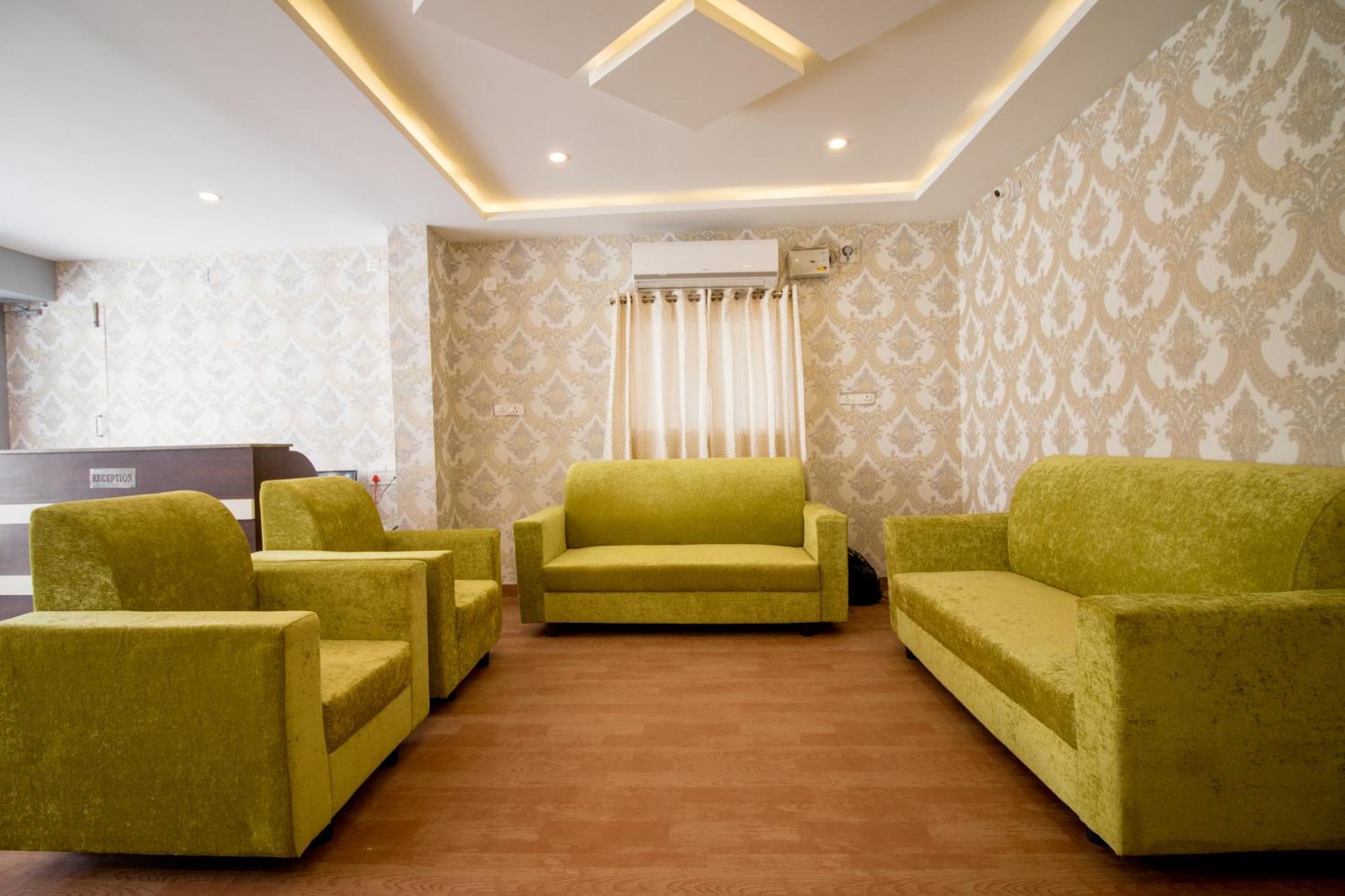 Pearl Suites, Tirupati Buitenkant foto